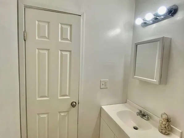 529 20th St W, Palmetto, FL 34221