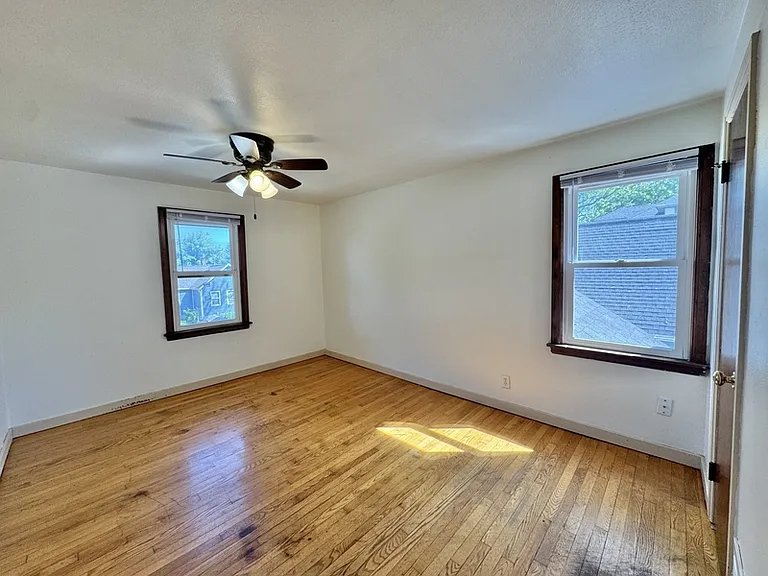 300 S Maple Ave #302 — Photo 10