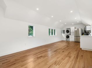 529 Danbury Rd #D, Wilton, CT 06897