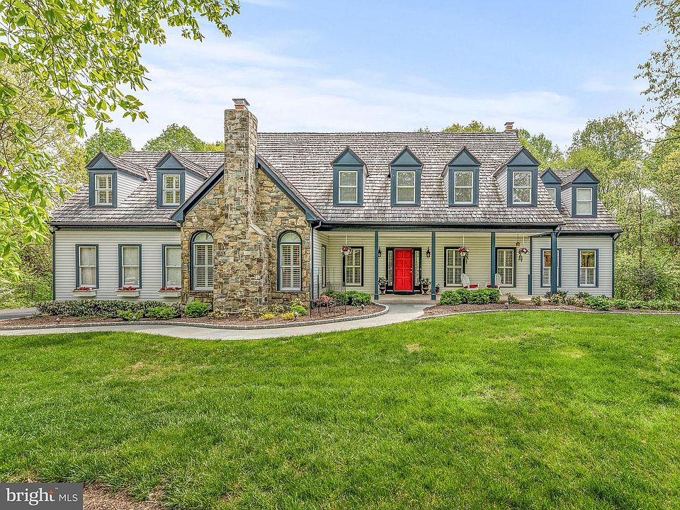1st image of 20941 Lochaven Ct