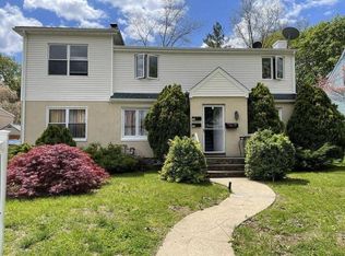 3 Wyman St FLOOR 2, Pt Chester, NY 10573