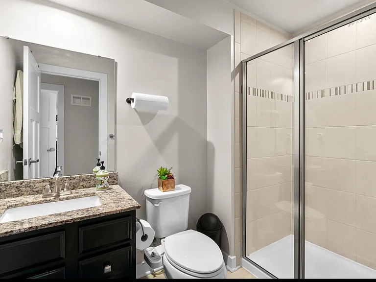 4413 Arbor Wood Ct — Photo 14