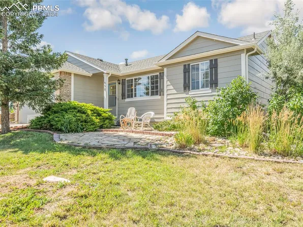 938 Daffodil St, Fountain, CO 80817