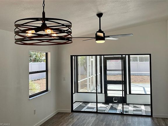 5th image of 826 Golf Dr