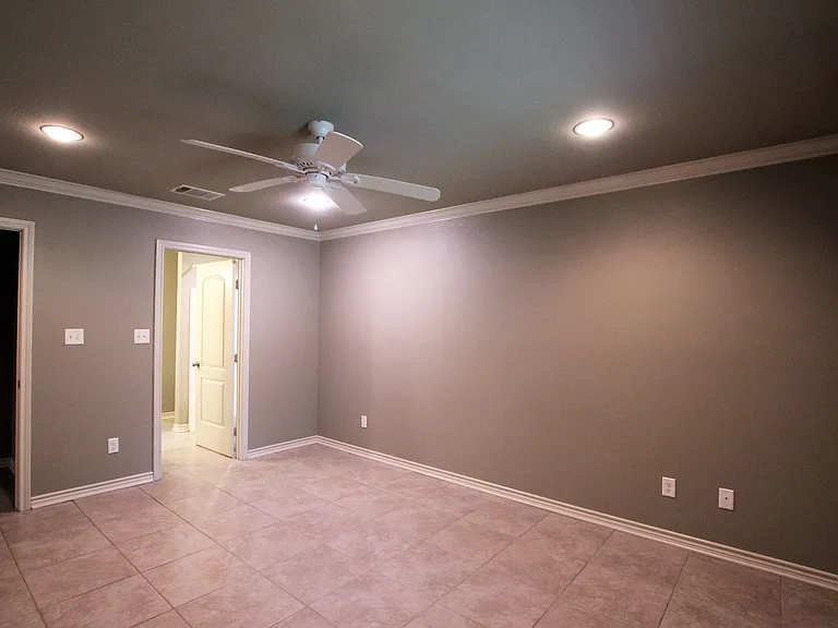 Beautiful 2 Bedroom, 2 Bathroom Townhome In South Tyler Whitehouse Isd! 1/2 Off First Full Month! — Photo 13