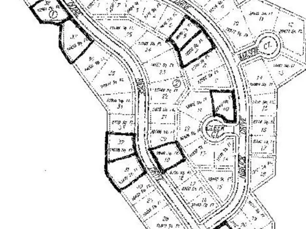 4426 Niblick Dr, Winfield, KS 67156