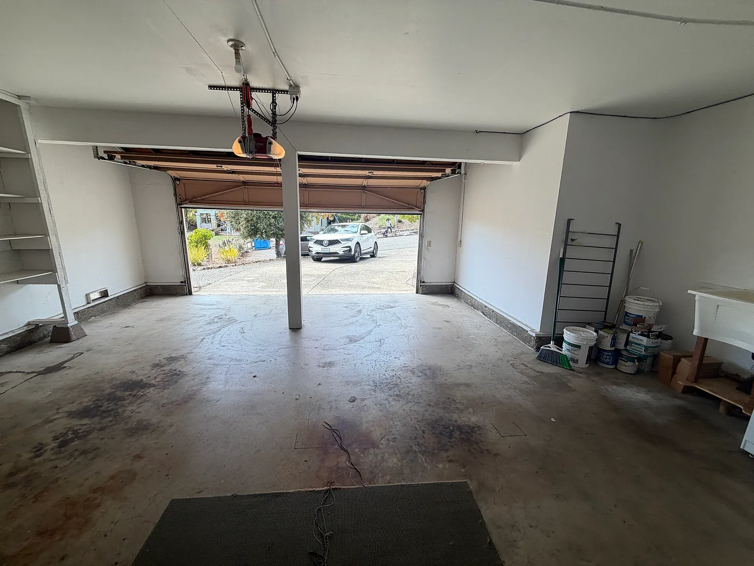 3 bed, 2127 sqft, $6,800 — Photo 4