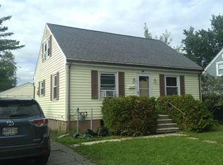 33 Edgewood Ave, Portland, ME 04103