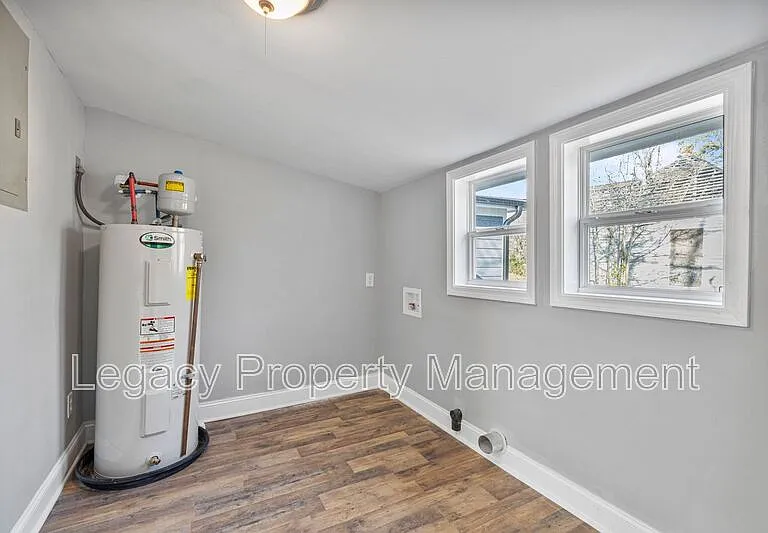 901 Branch St — Photo 18