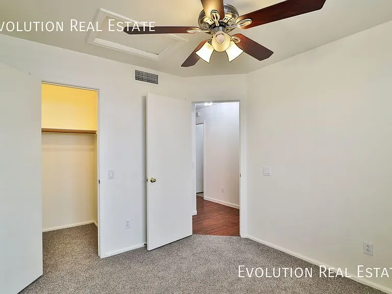 3226 E Sequoia Dr — Photo 22