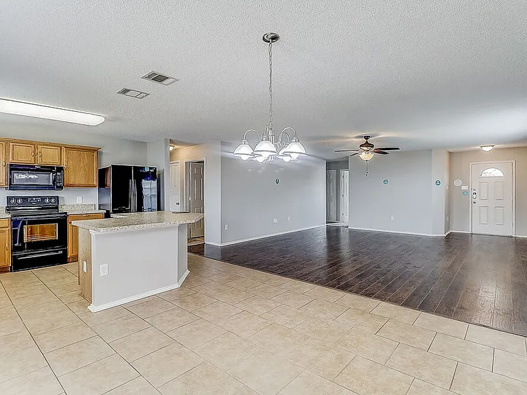9209 Saint Martin Rd — Photo 6