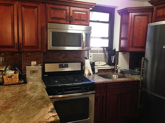 Rented by Sotheby's International Realty | media 23
