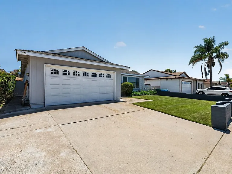 3151 Magellan St — Photo 27