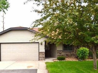530 Auburn Pl NW, Elk River, MN 55330