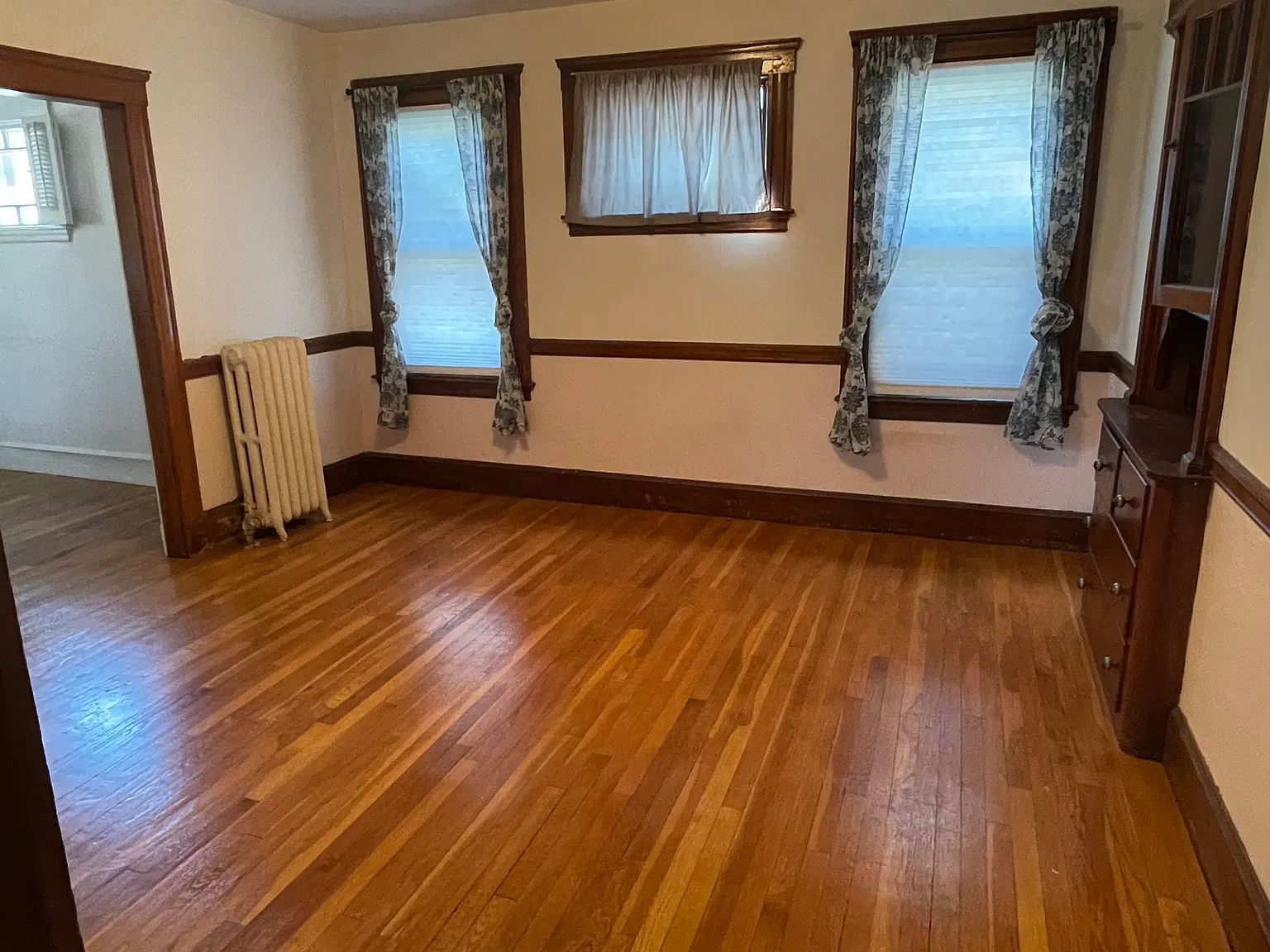 2 bed, $2,400 — Photo 2