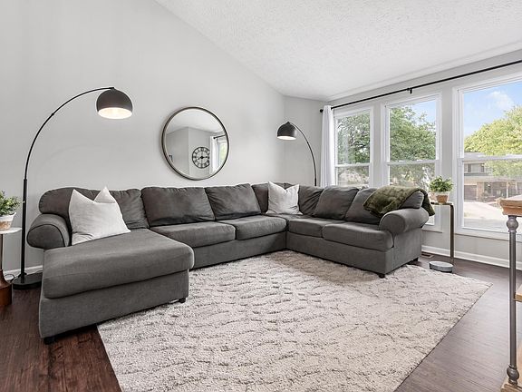 3rd image of 3517 Kerry Ct