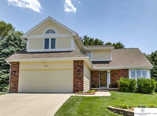 14993 Charles Cir, Omaha, NE 68154