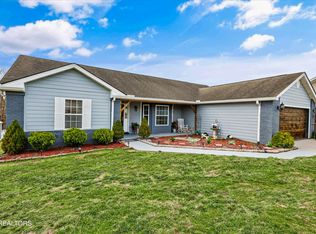 1246 Lori Ellen Ct, Sevierville, TN 37876