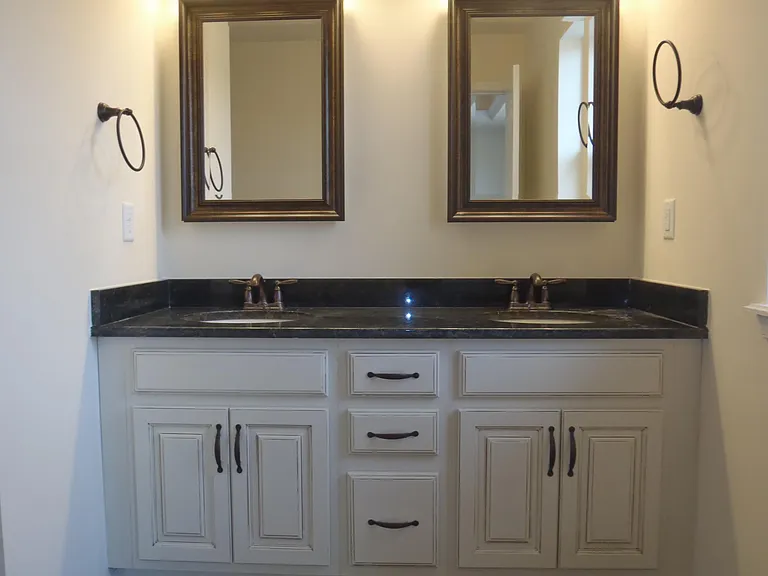 24 Delano Dr — Photo 12