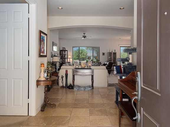 4th image of 81729 Camino San Lucas