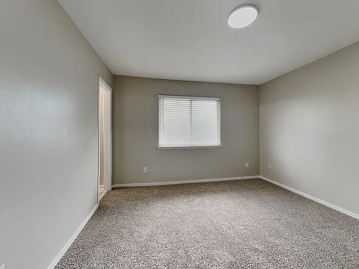 15535 Downford Dr — Photo 22