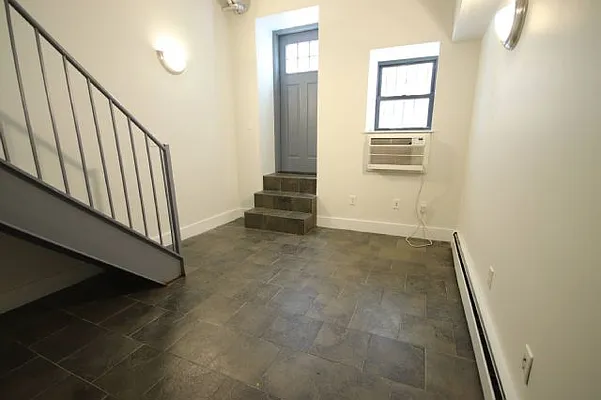 Rented by Highline Residential | media 10