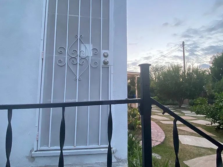 17707 Martha St — Photo 5
