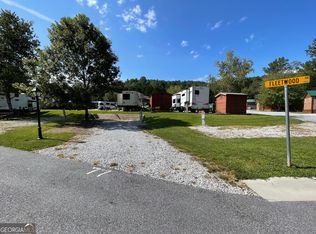 77 Fleetwood Dr, Dillard, GA 30537