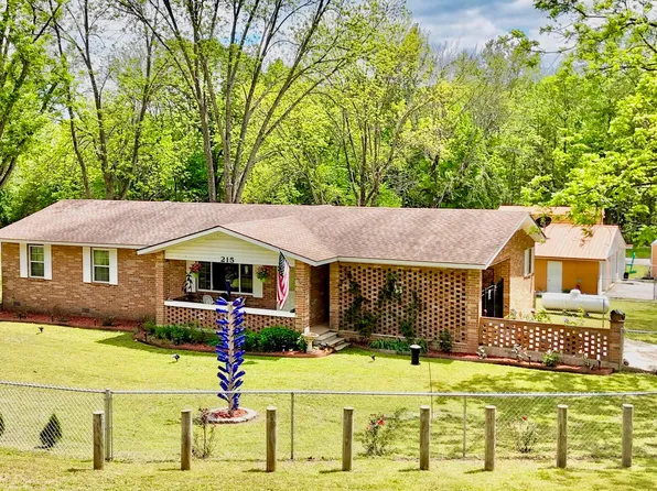 215 W Main St, Evening Shade, AR 72532