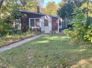 1014 Arenz St, Beardstown, IL 62618