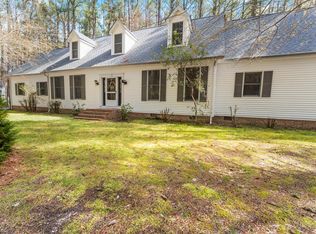 4291 Peaceful Acres Ct, Jamesville, VA 23398