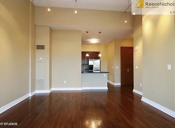 5th image of 4950 Central St APT 101
