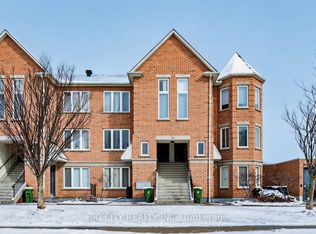 80 Aerodrome Cres #101, Toronto, ON M4G4J1