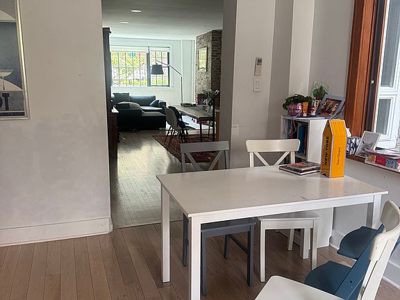 4th image of 145 Kane St Floor 1