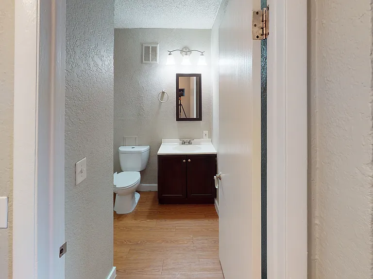 Amber Apartments — Photo 7