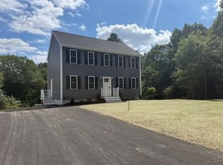 5 Sand St, Middleboro, MA 02346