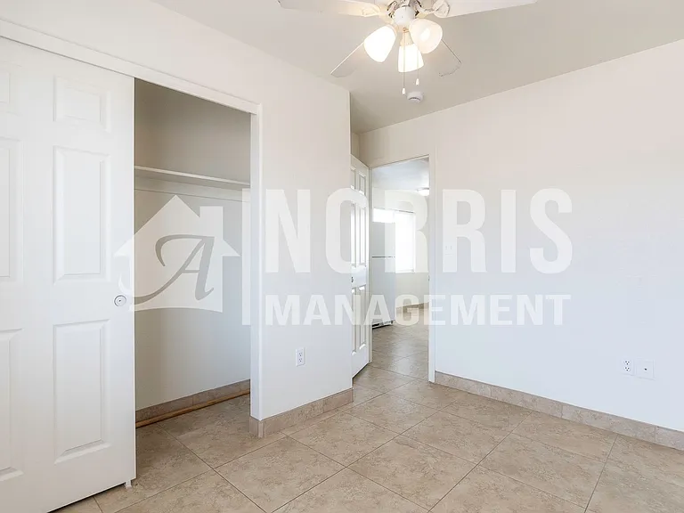 710 N Olive Ave — Photo 26