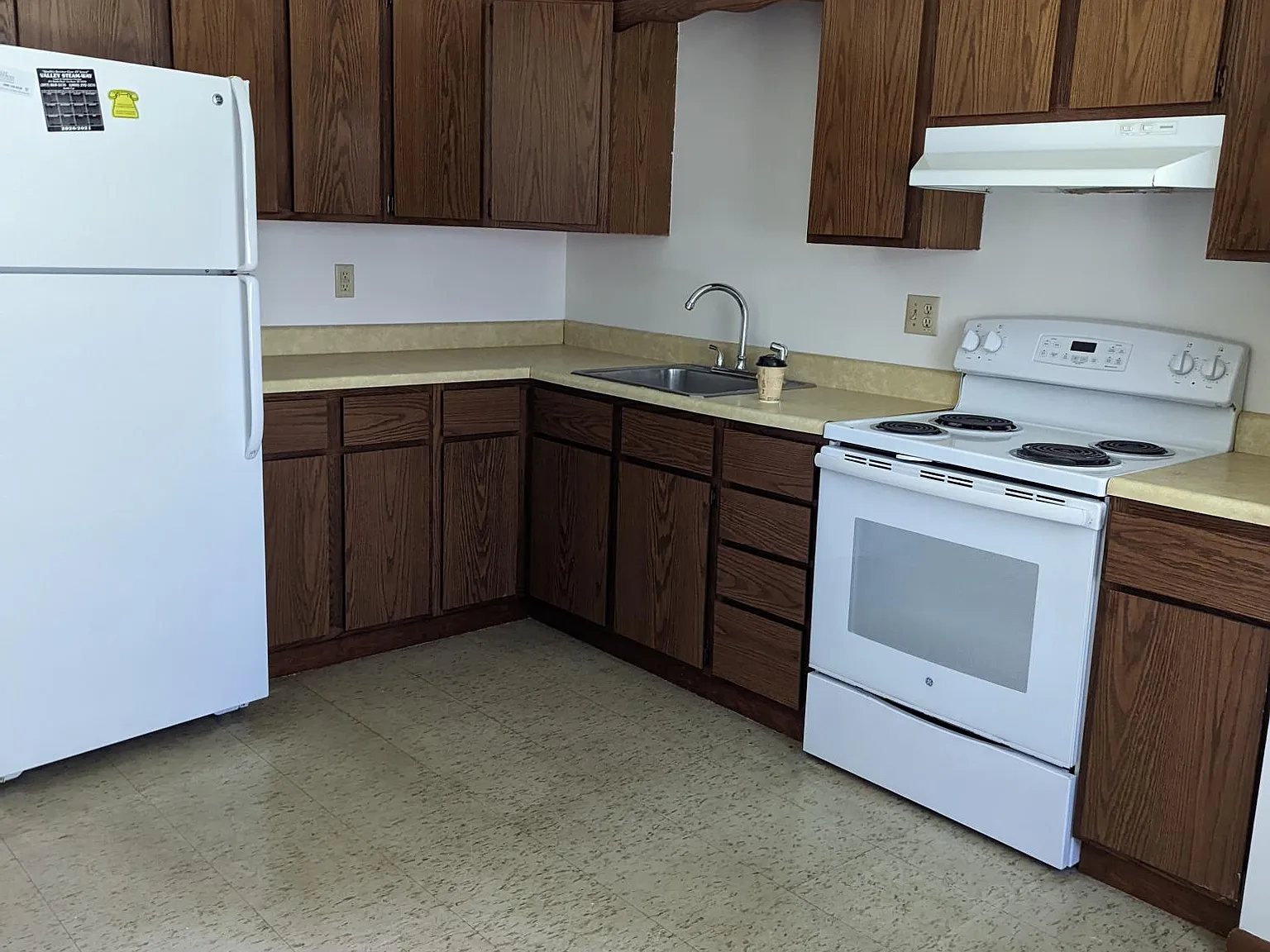 1 bed, 850 sqft, $900 — Photo 3