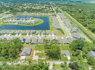 590 Falmouth St SW, Palm Bay, FL 32908