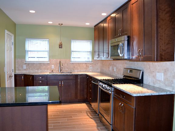 4th image of 3431 Ault View Ave