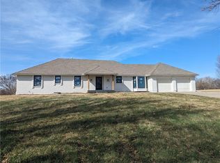 18518 S Cleveland Ave, Belton, MO 64012