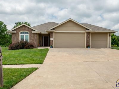 5413 SW Westport Dr, Topeka, KS, 66610
