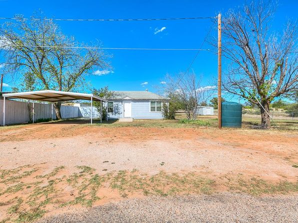 204 W 13th St, Robert Lee, TX 76945