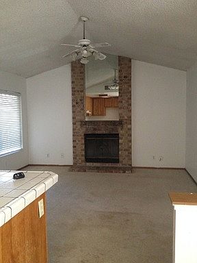 5th image of 8379 Country Glen Ct