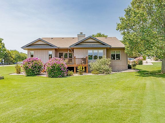 5th image of 43 Tanyard Dr