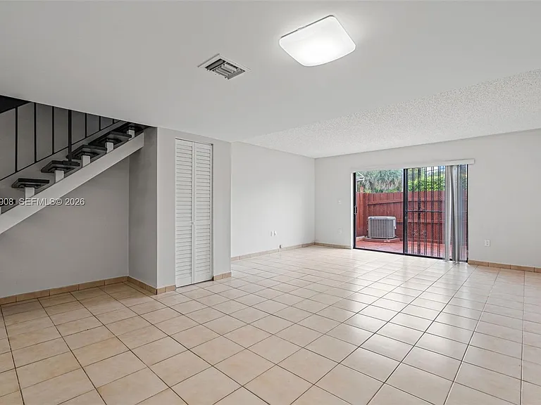 319 NW 109th Ave #3B — Photo 10