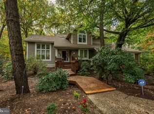 50 Edelweiss Ln, Voorhees, NJ 08043