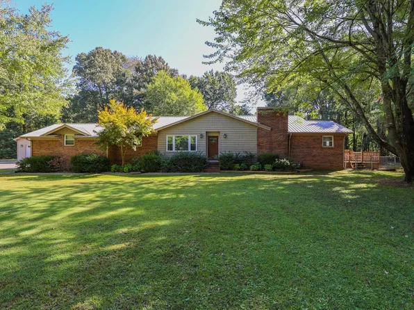 4910 Jewell Ln, Paducah, KY 42001