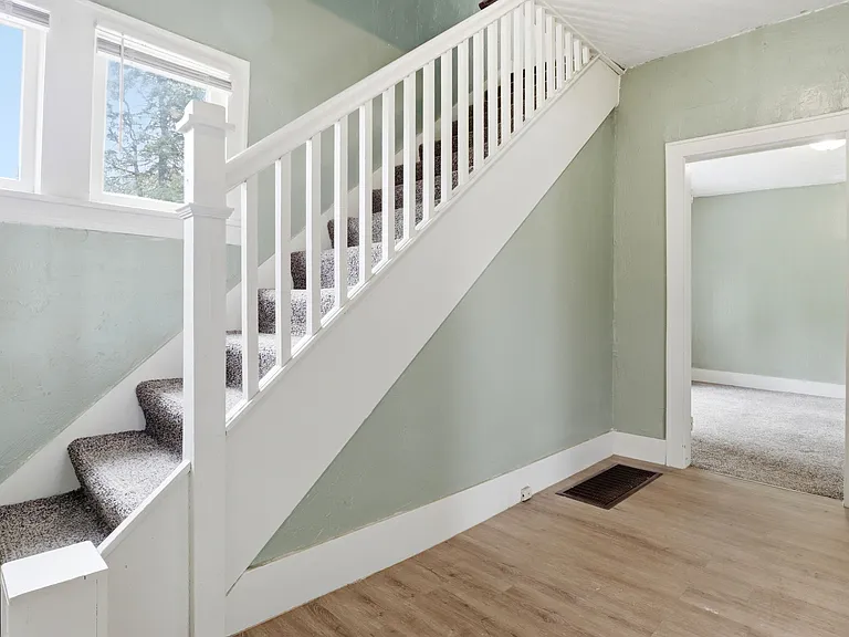 511 Edgewood Ave — Photo 14