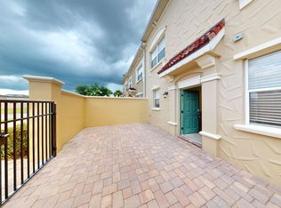 2298 Bella Vista Dr, Davenport, FL 33897
